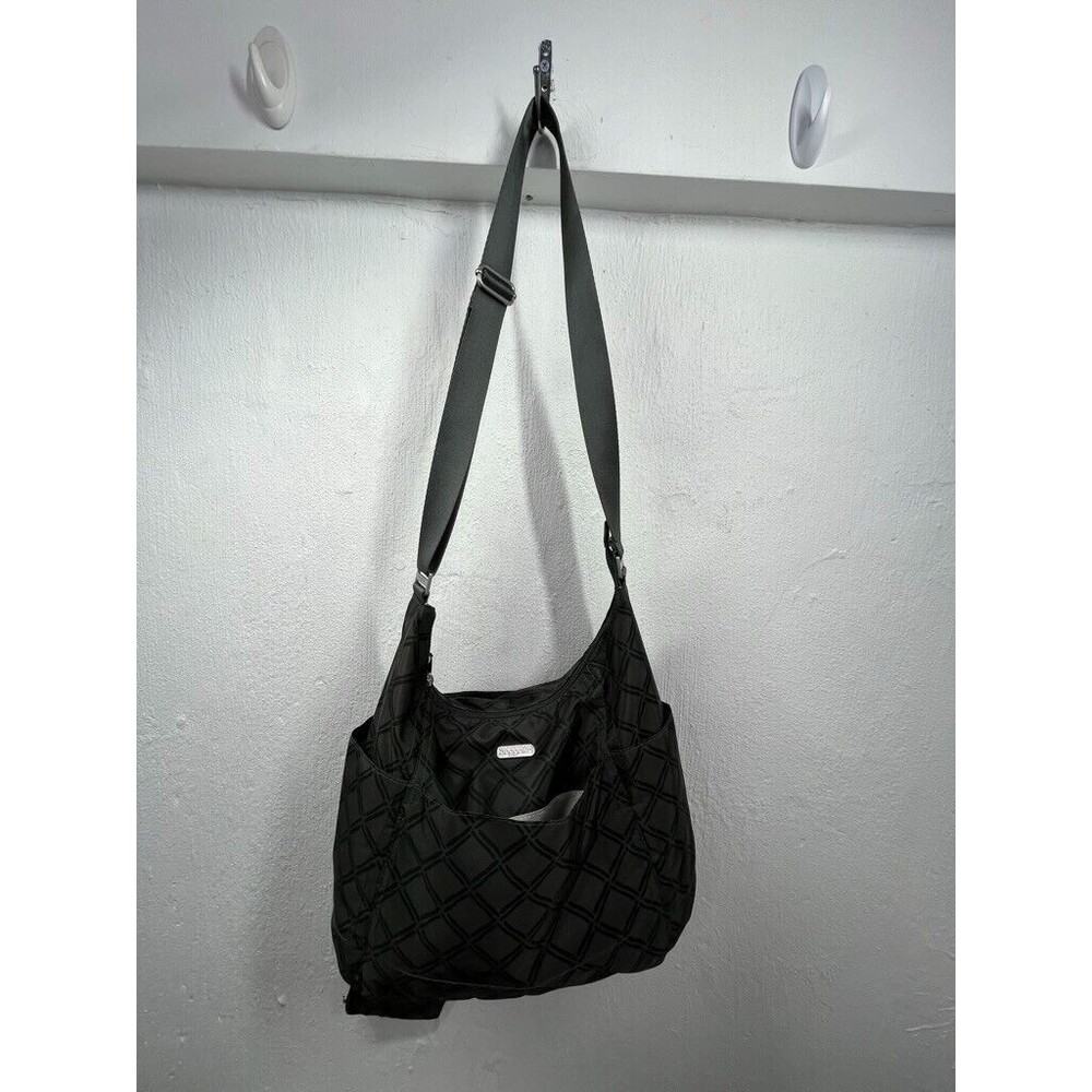 BAGGALLINI NYLON SHOULDER BAG PURSE CROSSBODY W/ WRISTLET 12 X 11